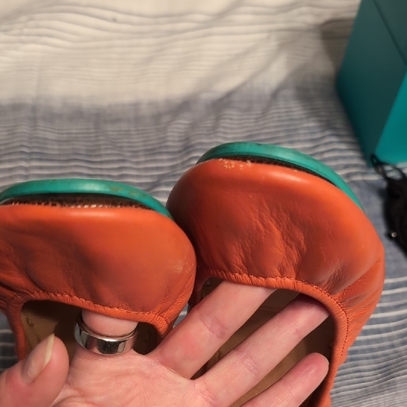 Tieks Orange Ballet Flats Classic Design - Picture 5 of 7